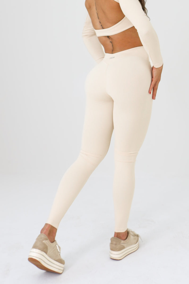 CALÇA CURVE FIOR OFF