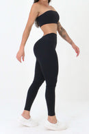 CALÇA CURVE FIOR PRETA